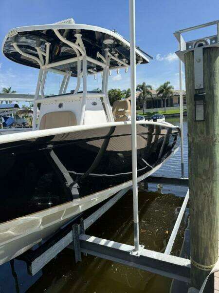 2019 Cape Horn 27 XS