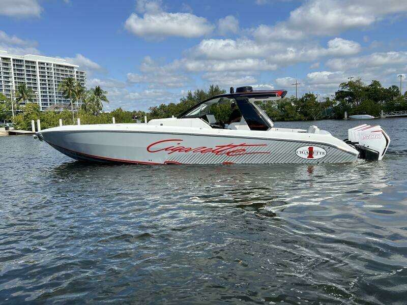 2025 Cigarette NightHawk