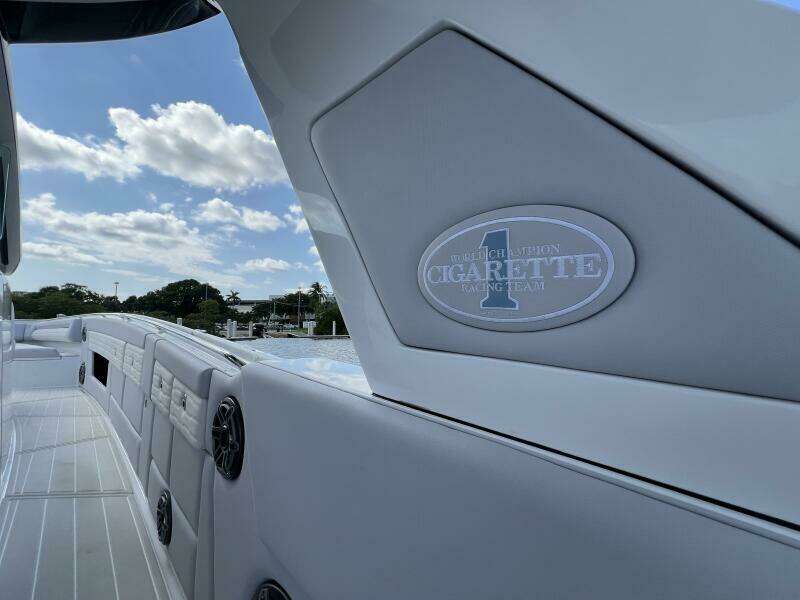 2025 Cigarette NightHawk