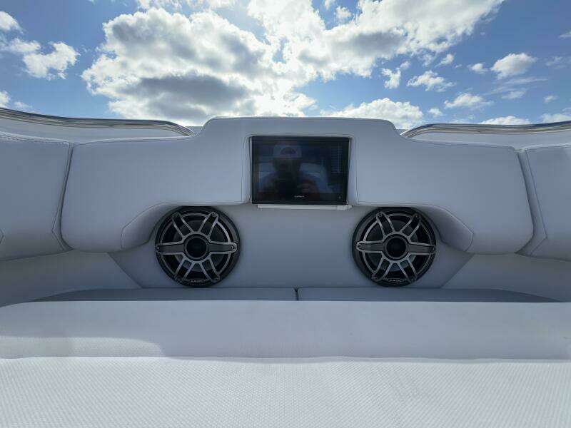 2025 Cigarette NightHawk