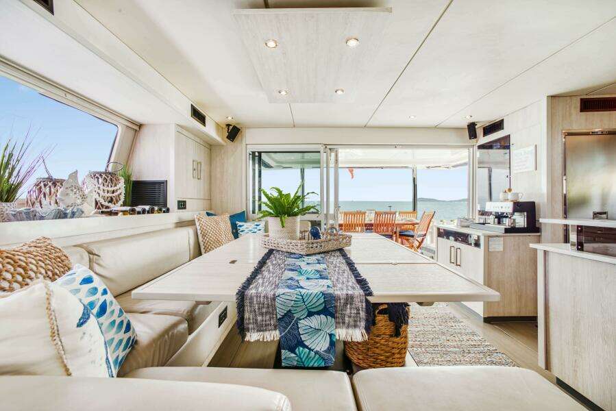 2016 Leopard 58 Catamaran