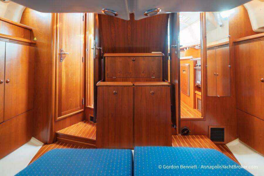 2004 Jeanneau Sun Odyssey 43 DS