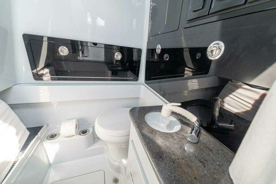 2024 Valhalla Boatworks V-33 "Shit Show"