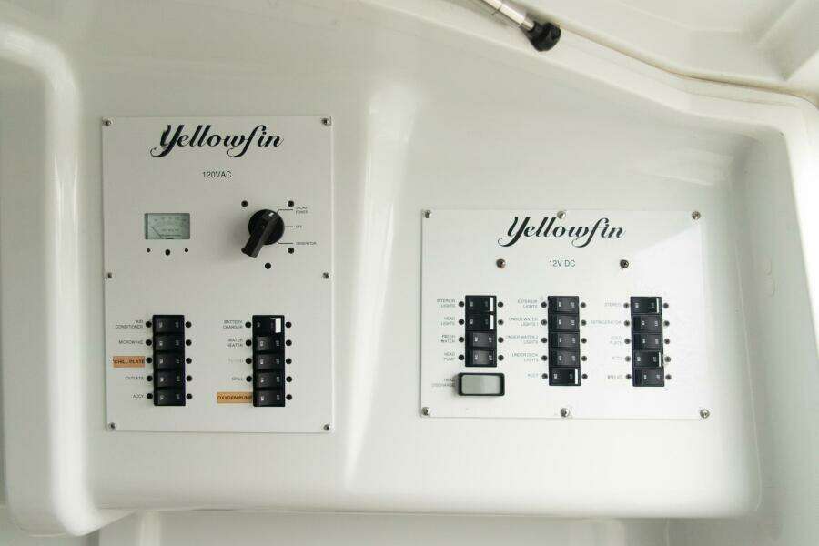 2015 Yellowfin 42 Offshore