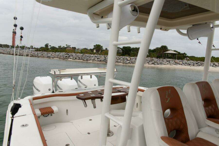 2015 Yellowfin 42 Offshore