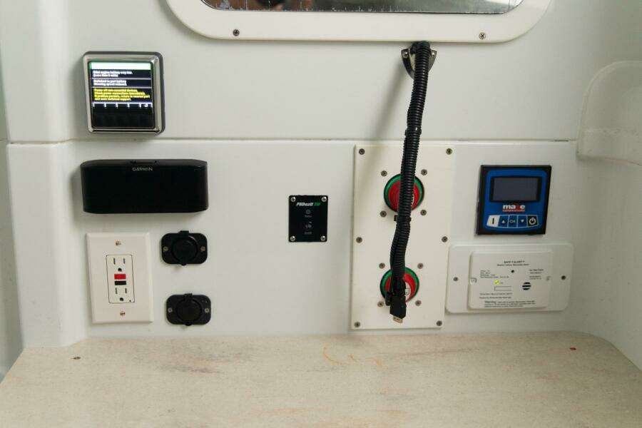 2015 Yellowfin 42 Offshore