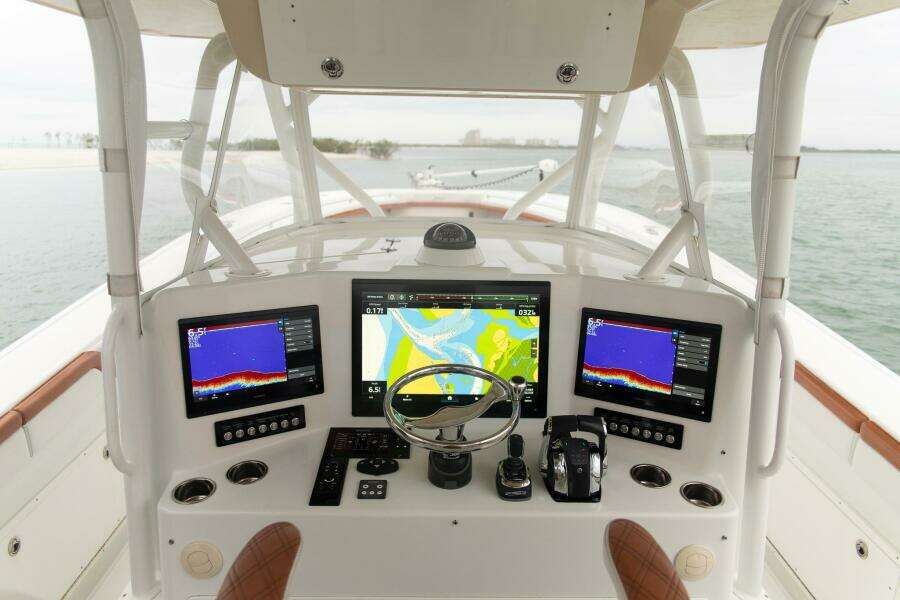 2015 Yellowfin 42 Offshore