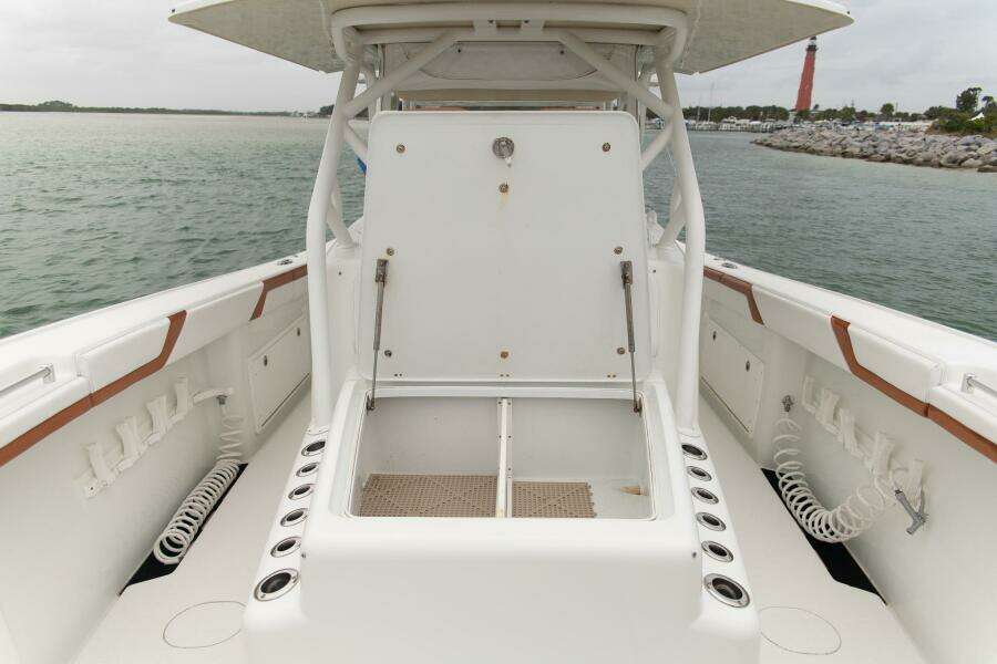 2015 Yellowfin 42 Offshore