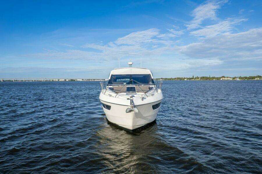 Galeon 58 560 Sky Nuckingfuts- Bow