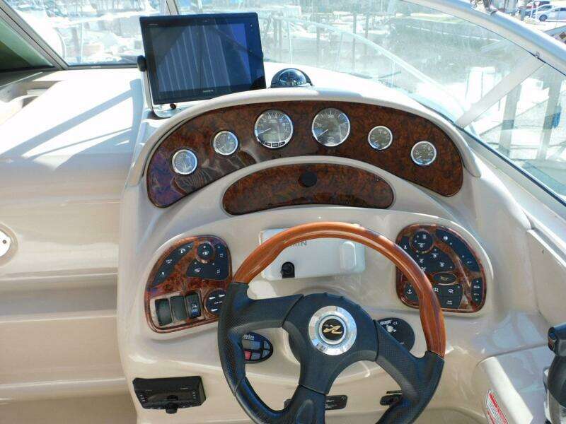2004 Sea Ray 280 Sundancer
