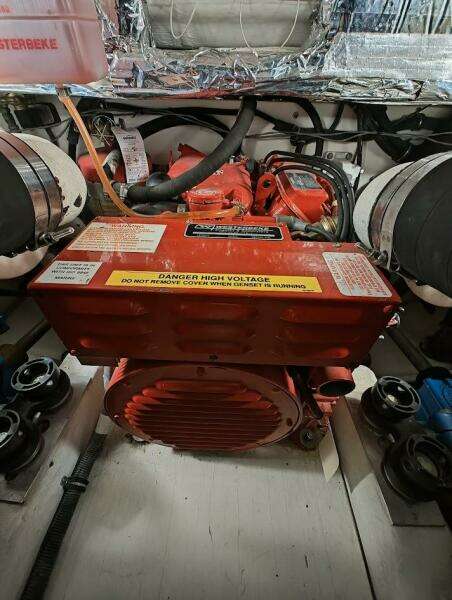 2005 Tiara Yachts 3200 OPEN