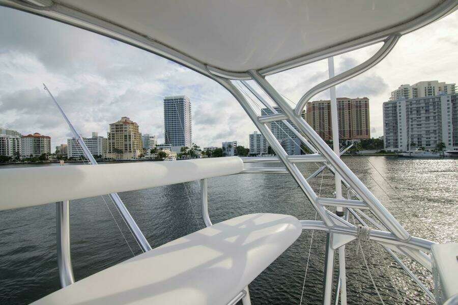 Cabo 41 Justice - Exterior Tower