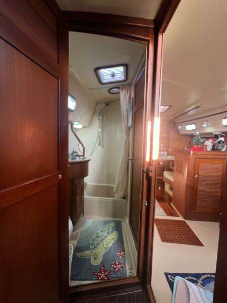 1994 Island Packet Cutter