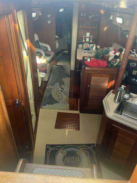 1994 Island Packet Cutter