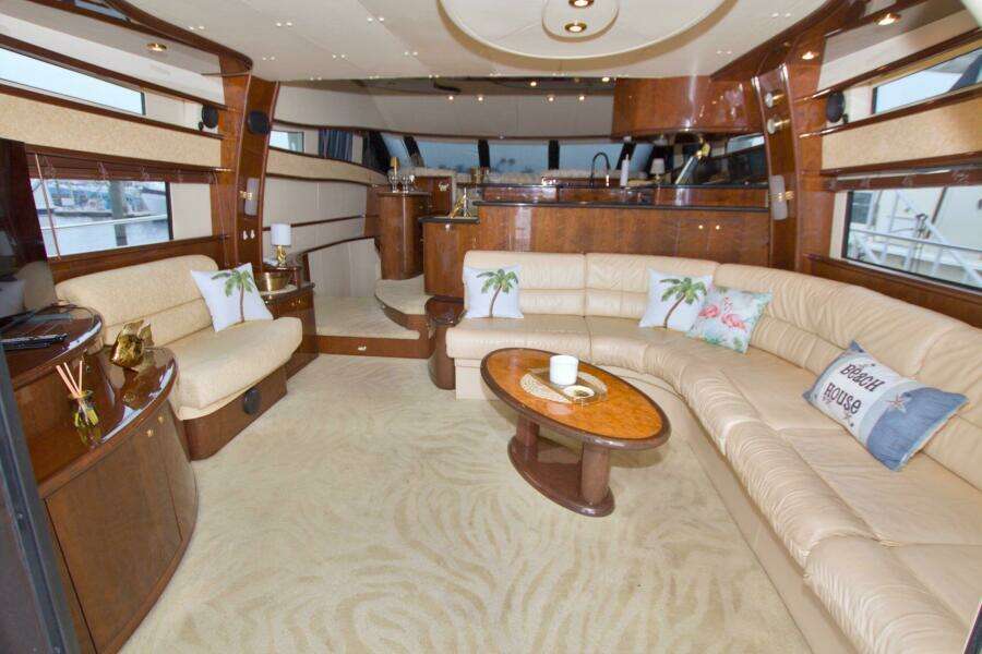 2005 Neptunus 62 Flybridge
