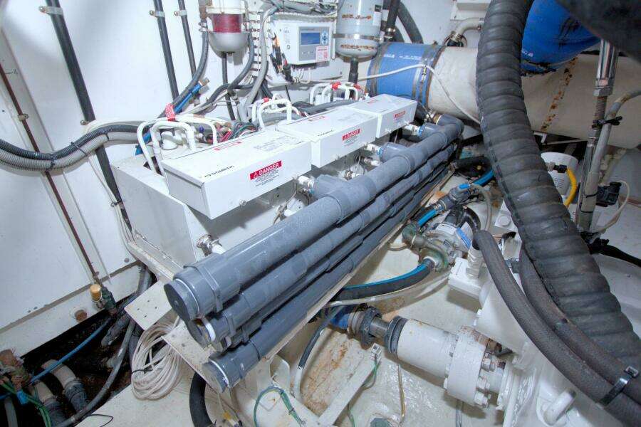 2005 Neptunus 62 Flybridge