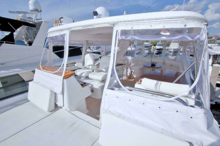 2005 Neptunus 62 Flybridge