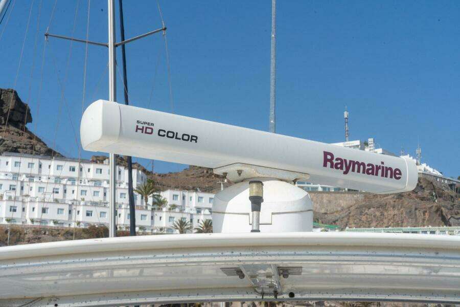 2005 Cabo 40 Express