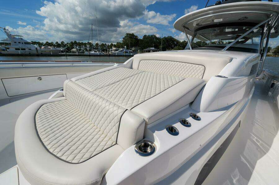 Valhalla 55 - Lucky 24 IV - Forward Seating