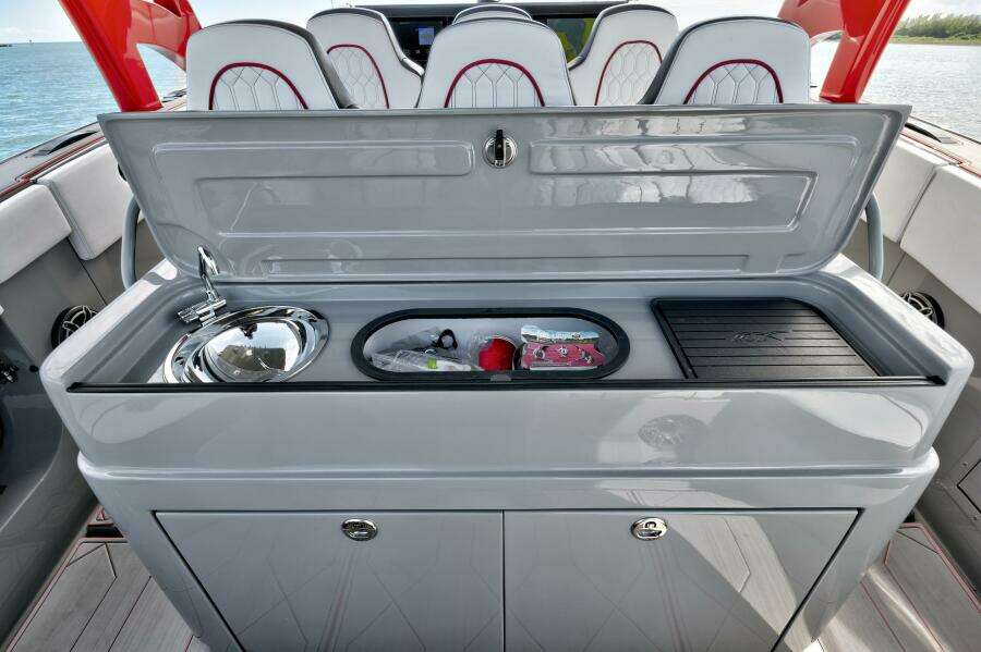 2023 Midnight Express 43 Open