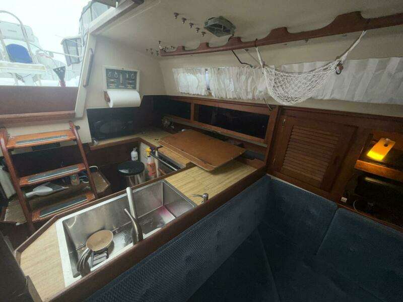 1985 Catalina Catalina 36-1