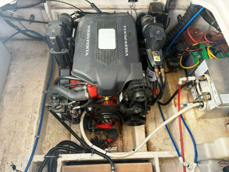 2002 Wellcraft Martinique 2600