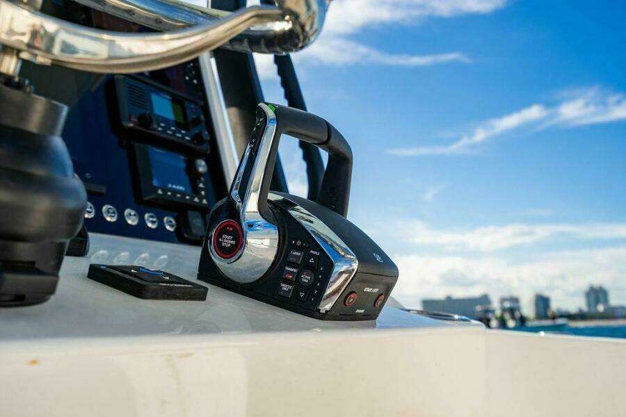 2026 Reef Runner 280