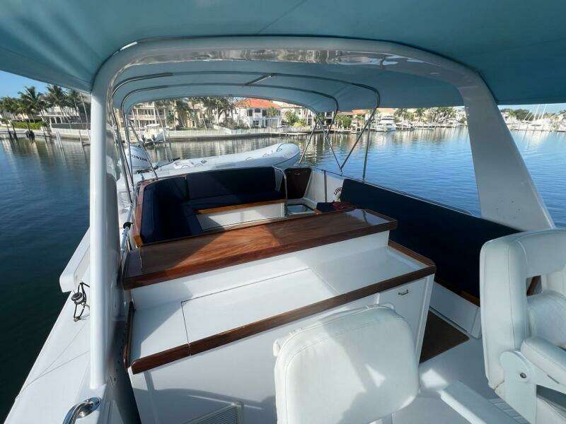 1985 Hatteras Motor Yacht