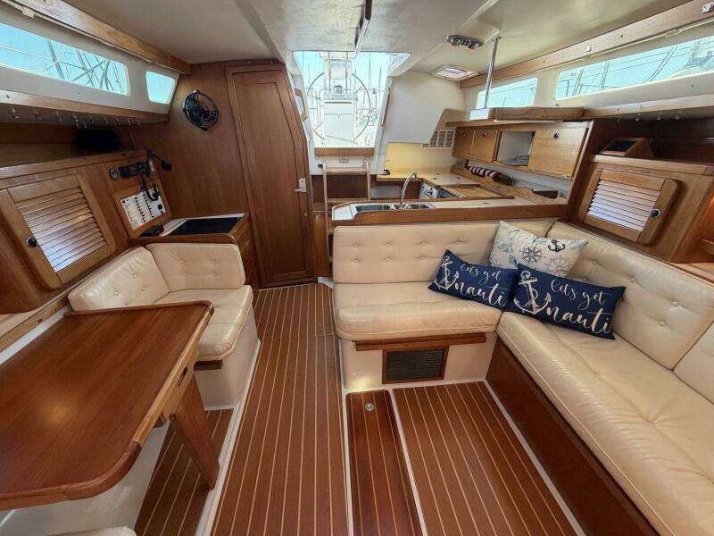 2001 Catalina 36 MkII