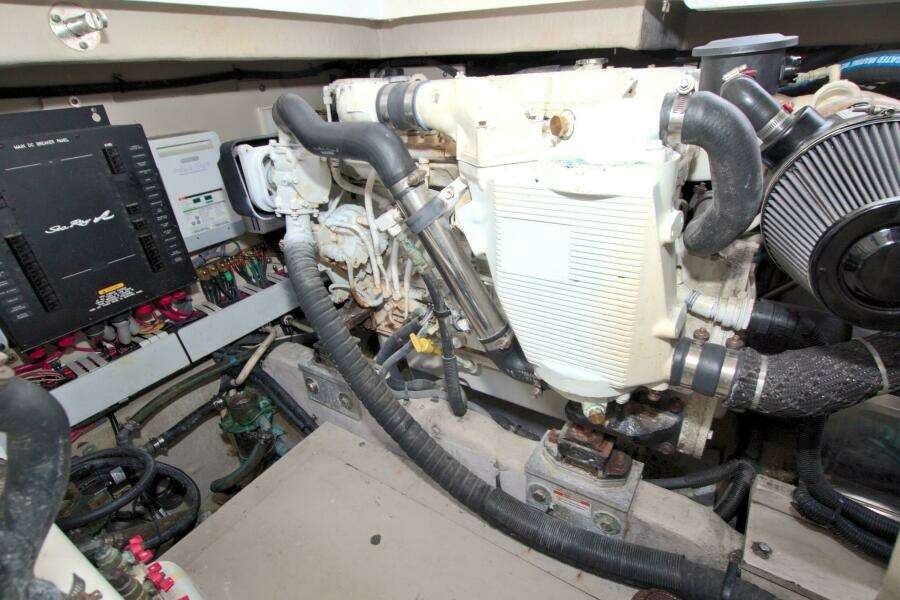 2013 Sea Ray 450 Sundancer