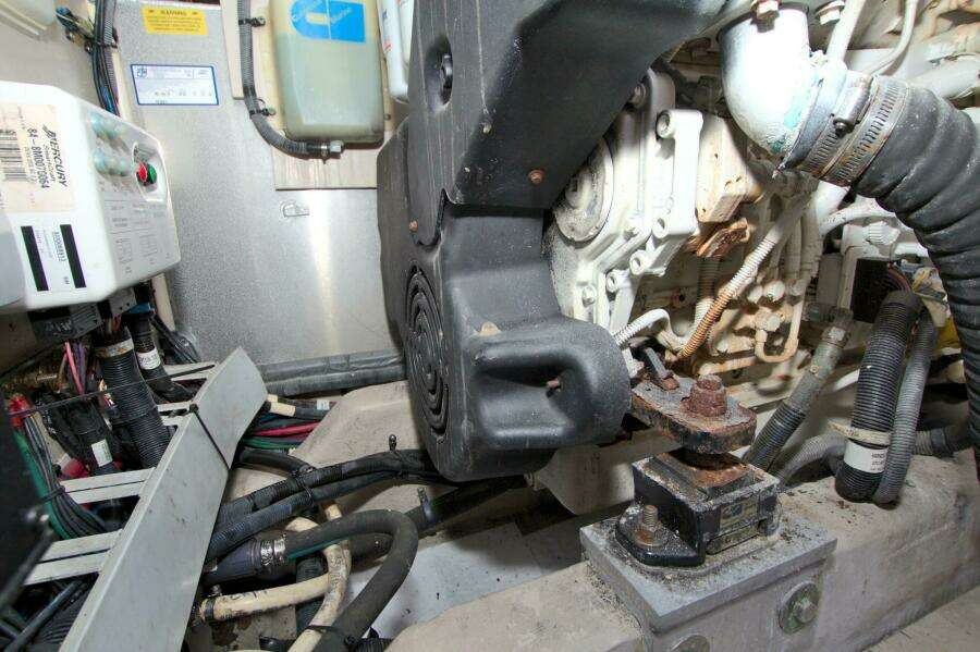 2013 Sea Ray 450 Sundancer