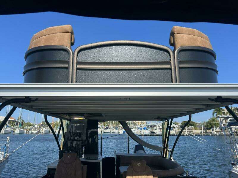 2023 Premier 330 Escalante