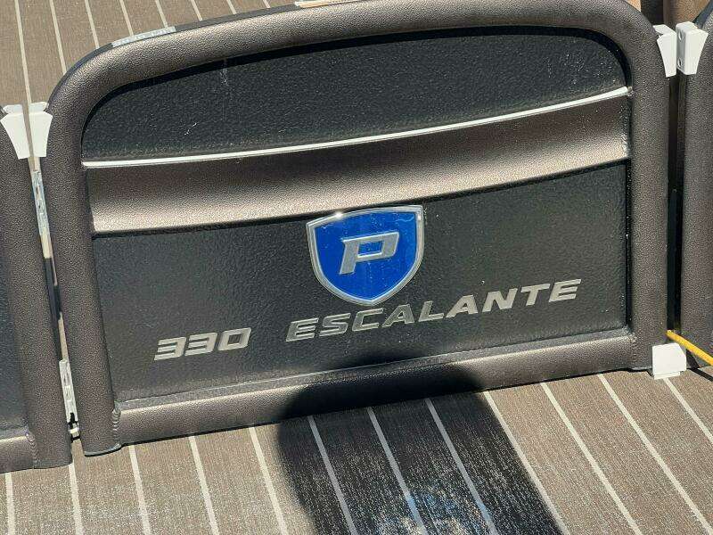 2023 Premier 330 Escalante