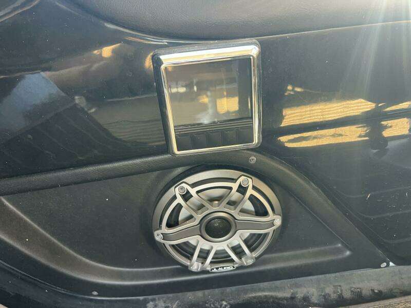 2023 Premier 330 Escalante