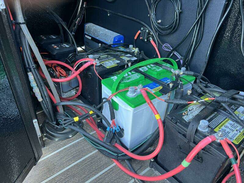 2023 Premier 330 Escalante