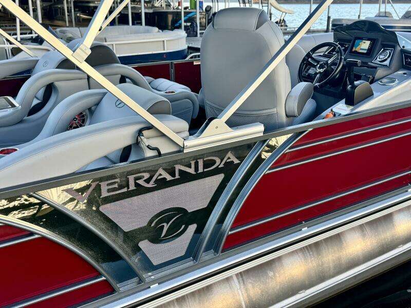 2023 Veranda Vertex VTX 22R TritoonFL