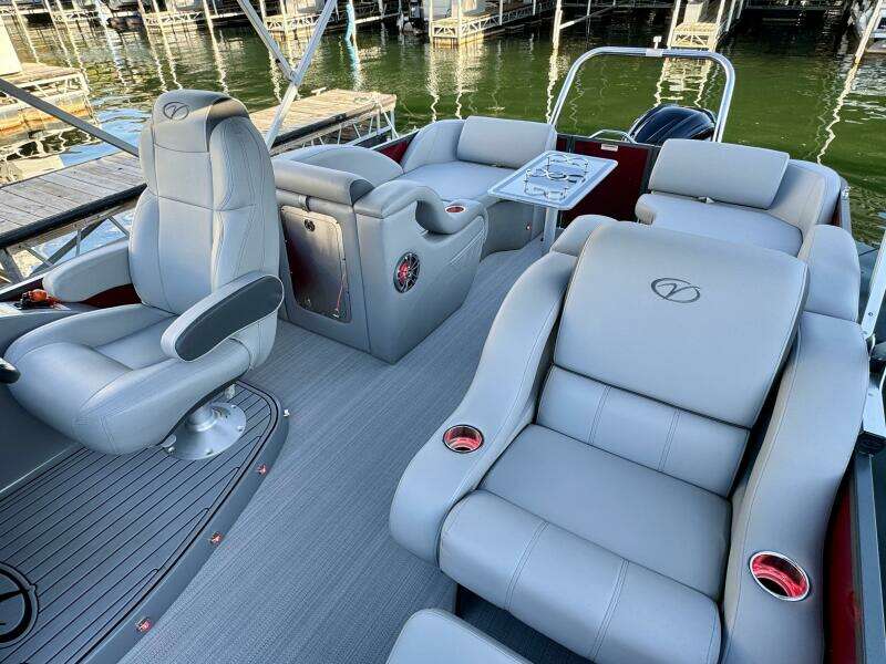 2023 Veranda Vertex VTX 22R TritoonFL