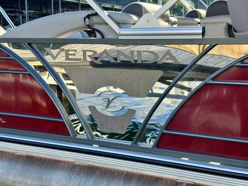 2023 Veranda Vertex VTX 22R TritoonFL