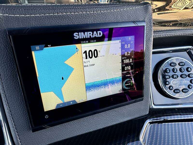 2023 Veranda Vertex VTX 22R TritoonFL