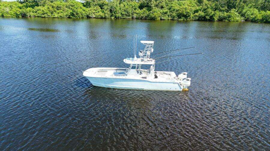 2020 TideLine Boats 365 OFFSHORE
