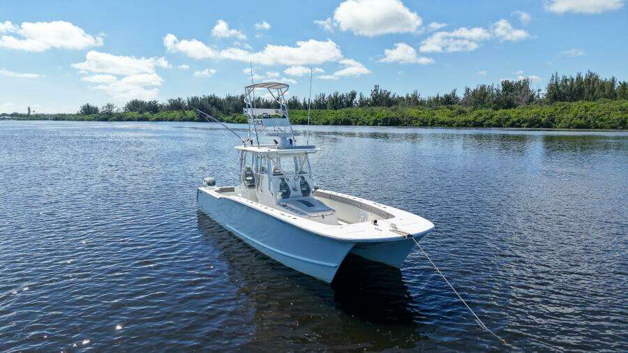 2020 TideLine Boats 365 OFFSHORE