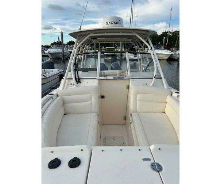 2020 Grady-White 275 Freedom