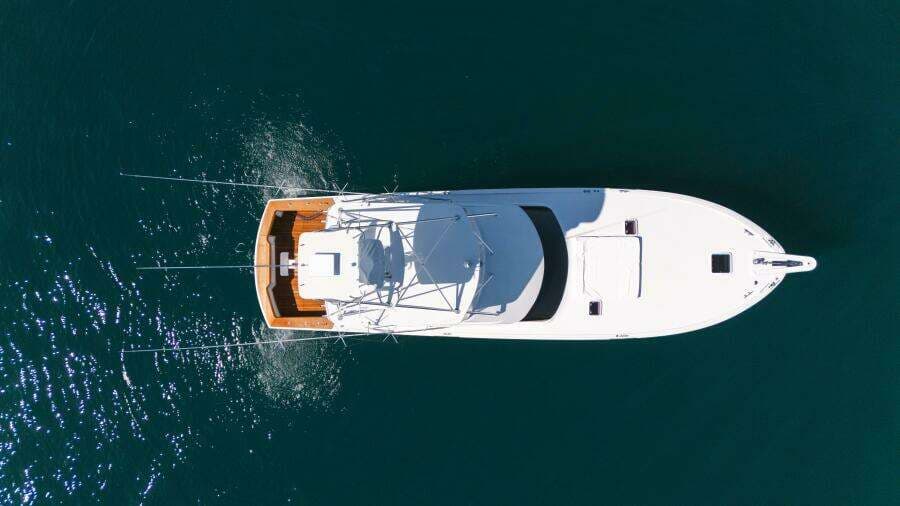 2001 Hatteras 60 Convertible - Sinyorita Salada