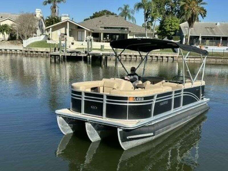 2017 Harris 220 Cruiser Tritoon