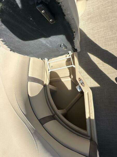 2017 Harris 220 Cruiser Tritoon