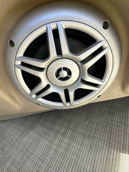 2017 Harris 220 Cruiser Tritoon