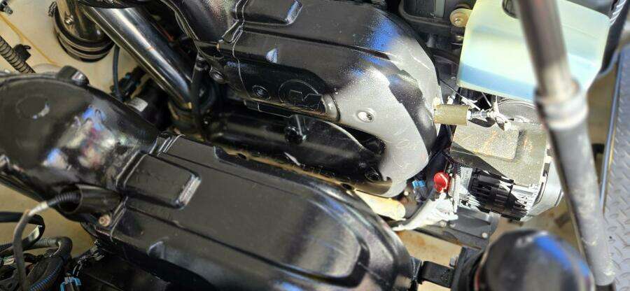 2016 Formula 330 Crossover Bowrider