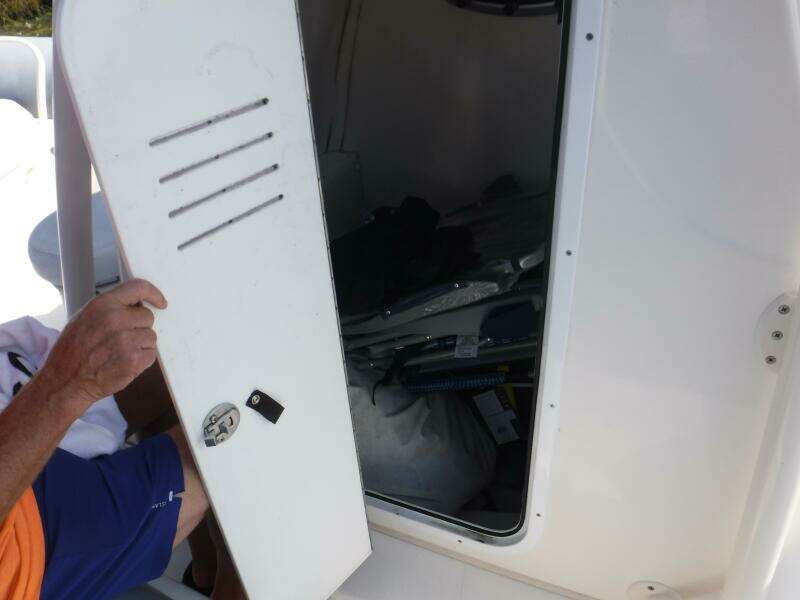 2015 Zodiac PRO 850 OPTIUM & Custom Trailer