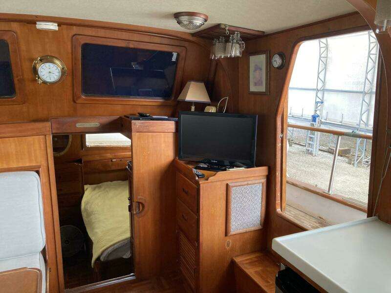 1981 Albin Double Cabin
