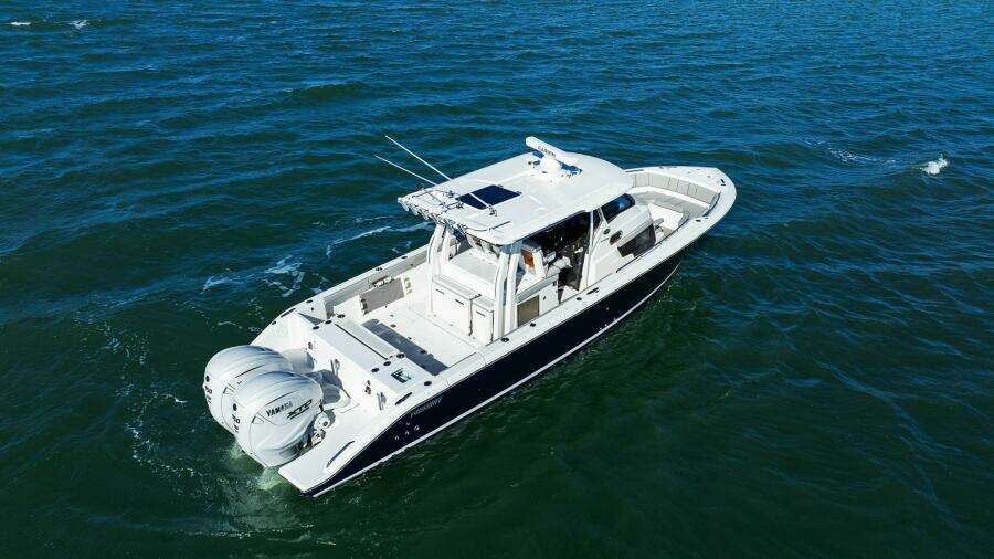 2024 Pursuit S 358 Sport- Profile 